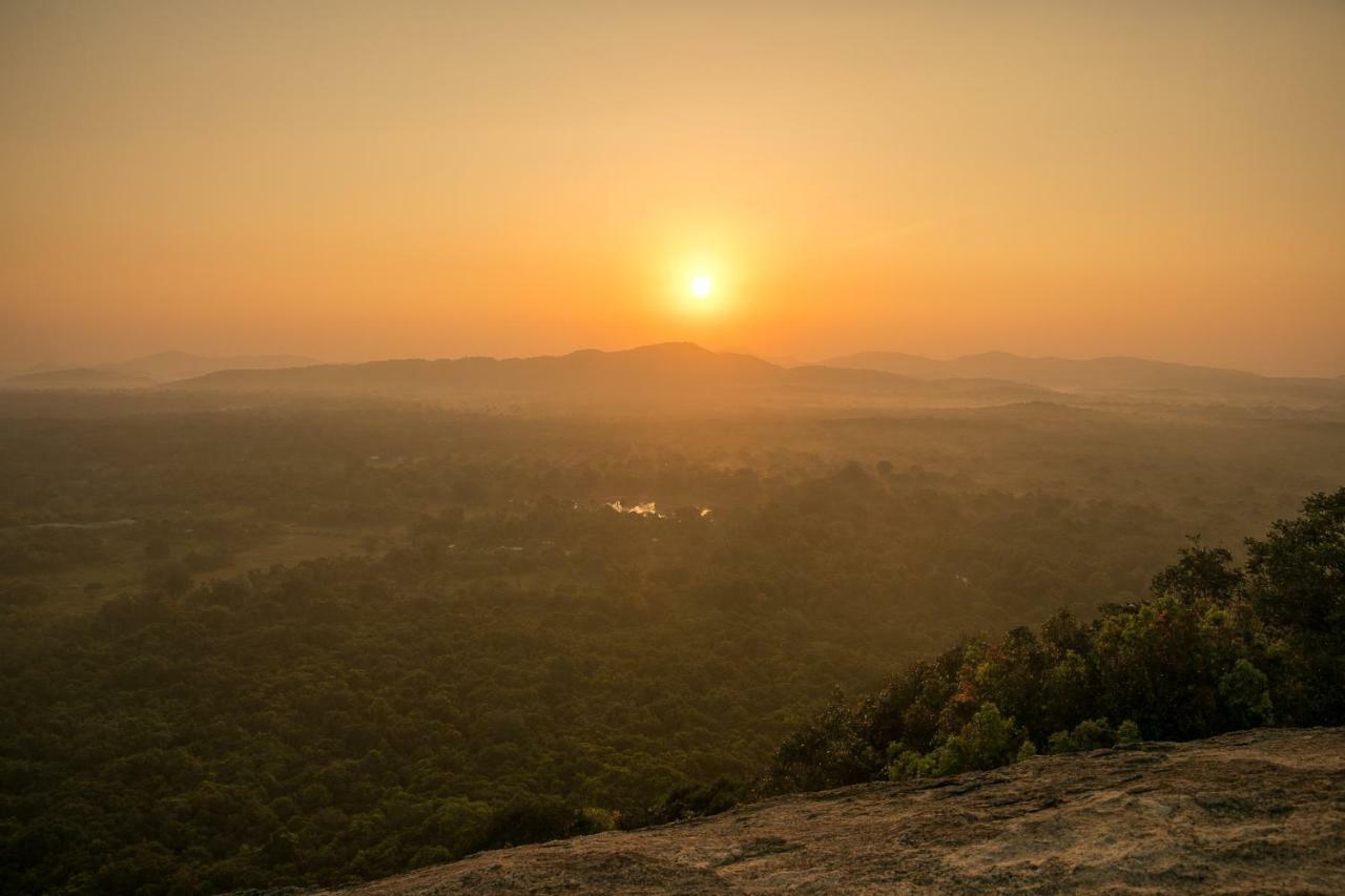 Lakmal Homestay ,10 Minutes To Sigiriya Rock Buitenkant foto